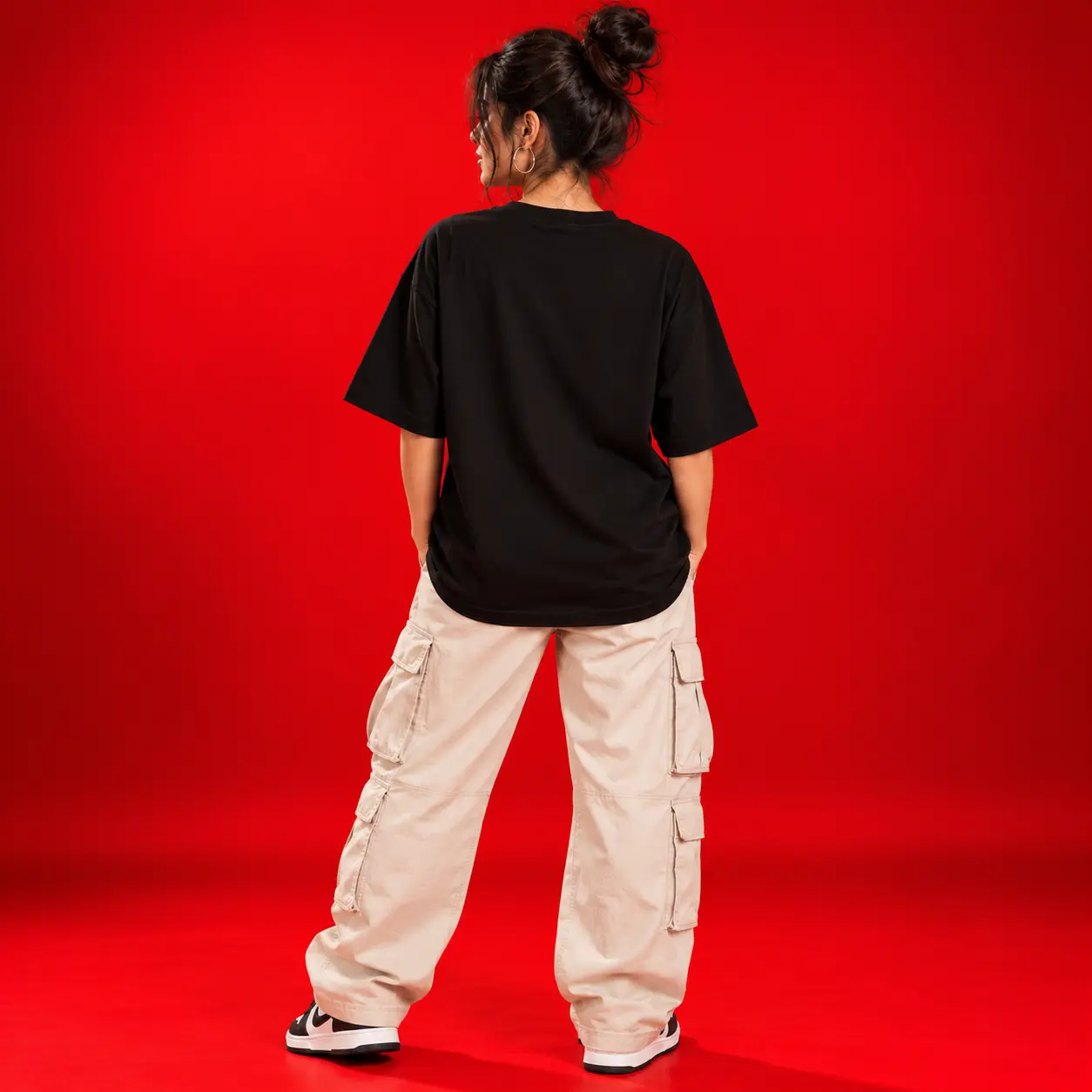 Hldapnrl. Black Oversized Cartoon Graphic T-Shirt