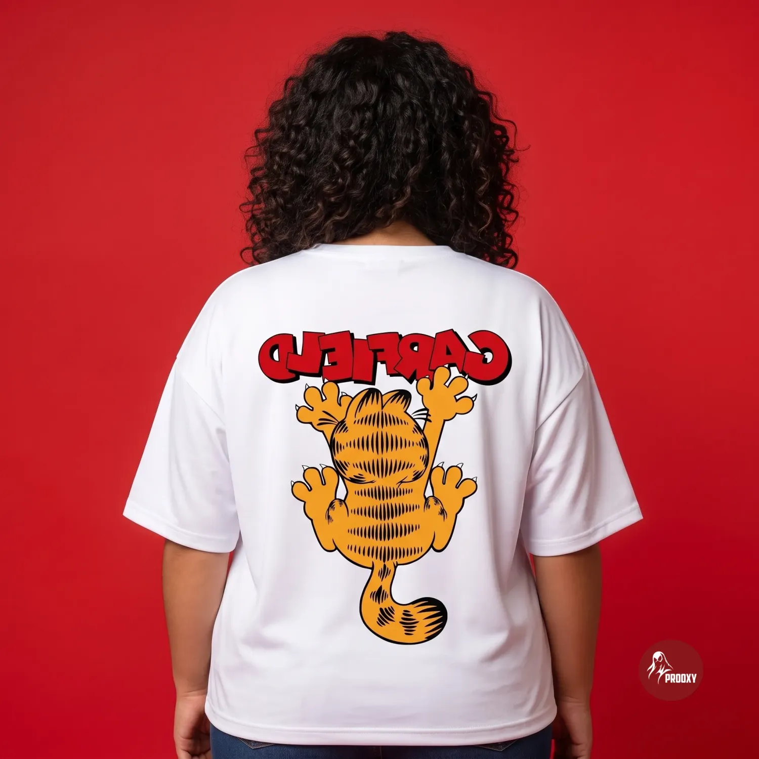 PROOXY Retro Vibe Garfield Climbing Oversized Tee - White