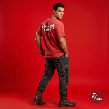 Tu Jaanta Nahi Main Kaun Hoon Acid Wash Oversized T-Shirt – Brick Red Desi Swag Streetwear