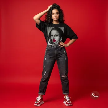 Mona's Sweet Kiss Surrealist Lip T-Shirt
